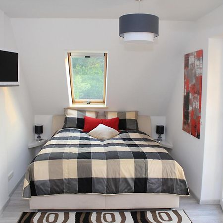 Ferienwohnungen Direkt Am Wasser Burg  Habitación foto